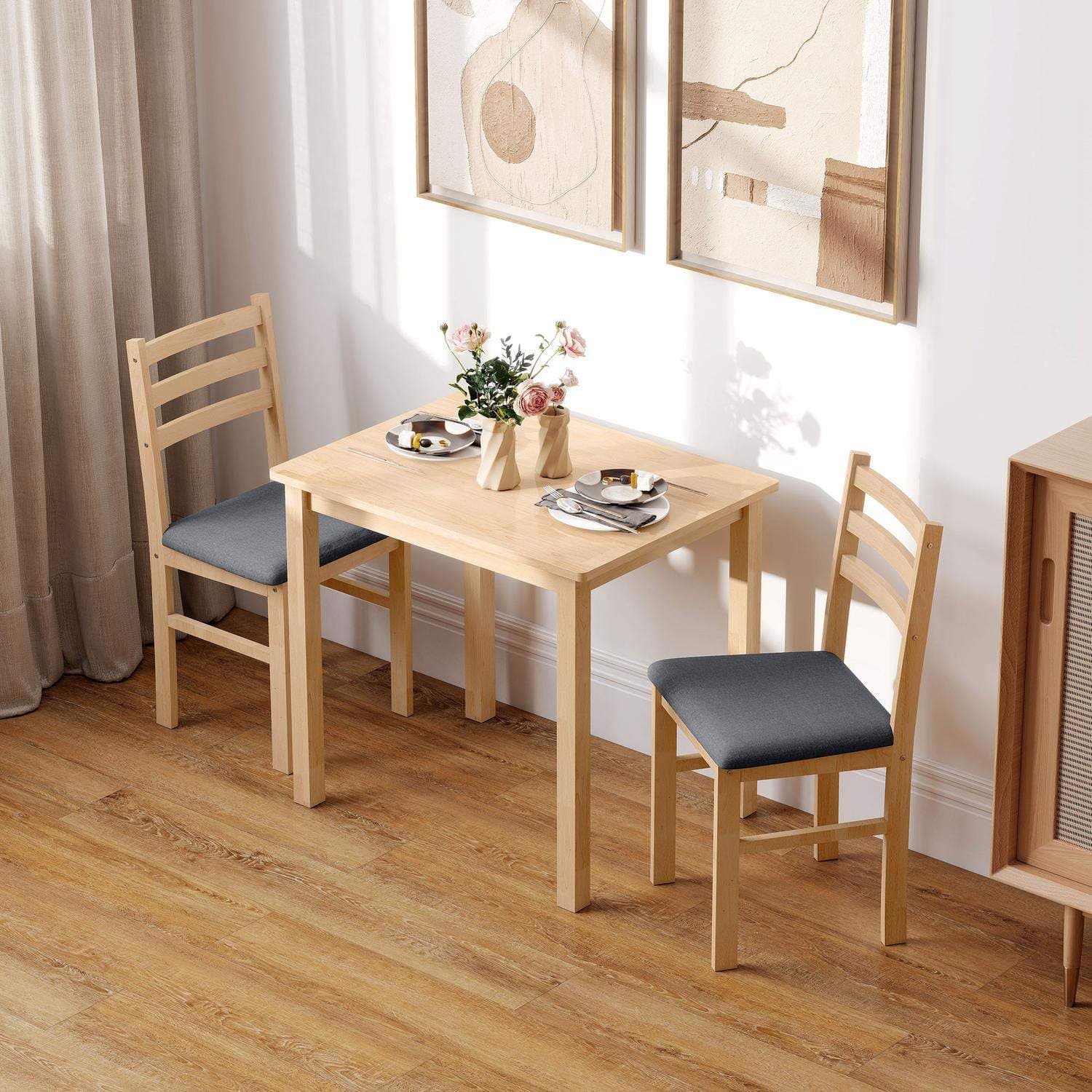Kompakt spisestuesæt – bord og 2 stole, pladsbesparende design view 2