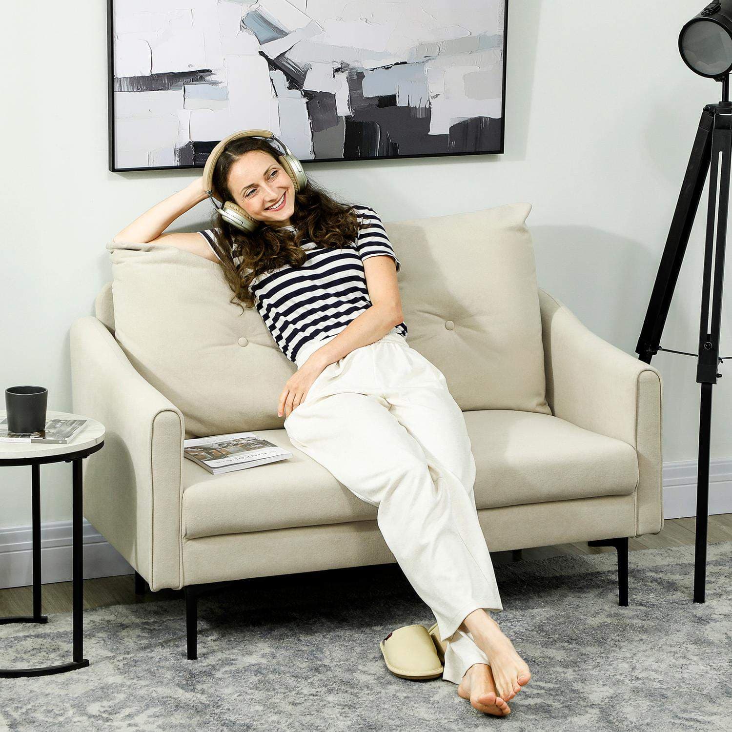 2-personers sofa, skumhynder, stofbetræk, cremefarvet view 2