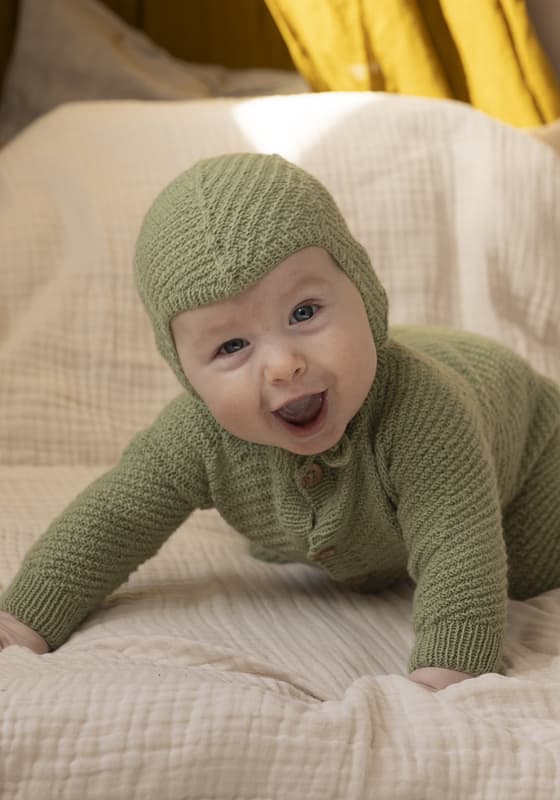 "Mason" Sæt, Dragt og hue - Viking Design 2417-12 Kit - 1 - 24 mdr - Viking Trend merino petite, fra Viking