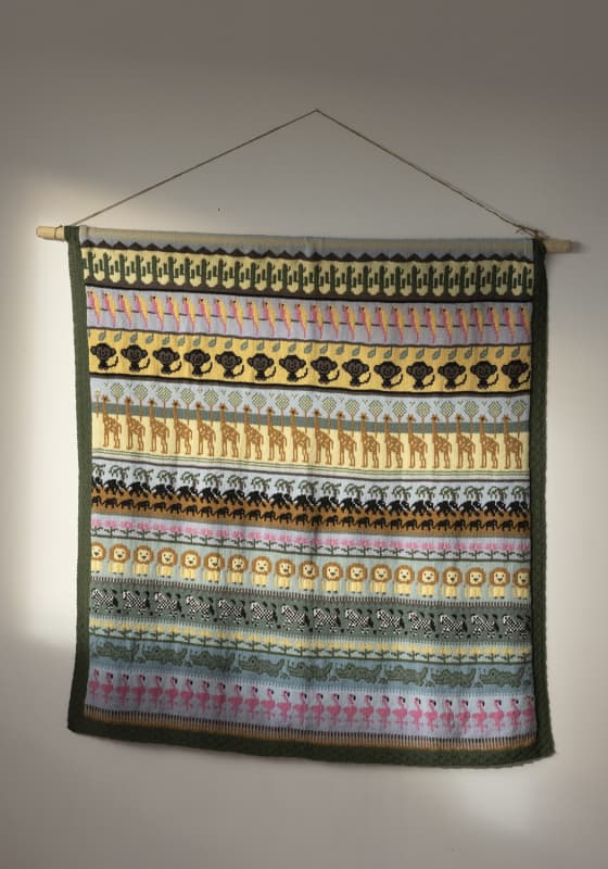 Dyrene i Afrika tæppe - Viking Design 2401-7 Kit - 100 x 112 cm - Viking Baby ull, fra Viking
