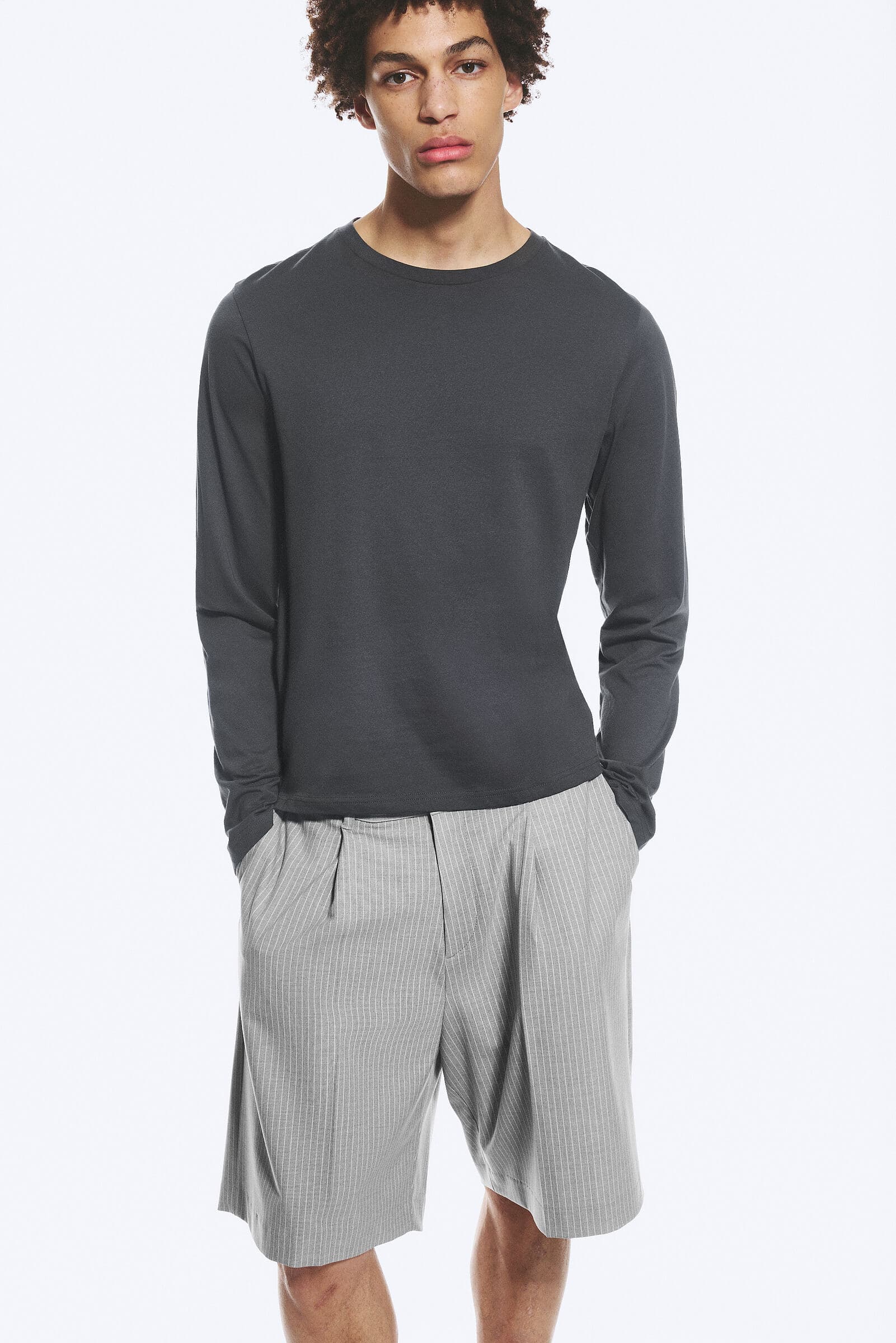 Shrunken Long-Sleeved Cotton T-shirt