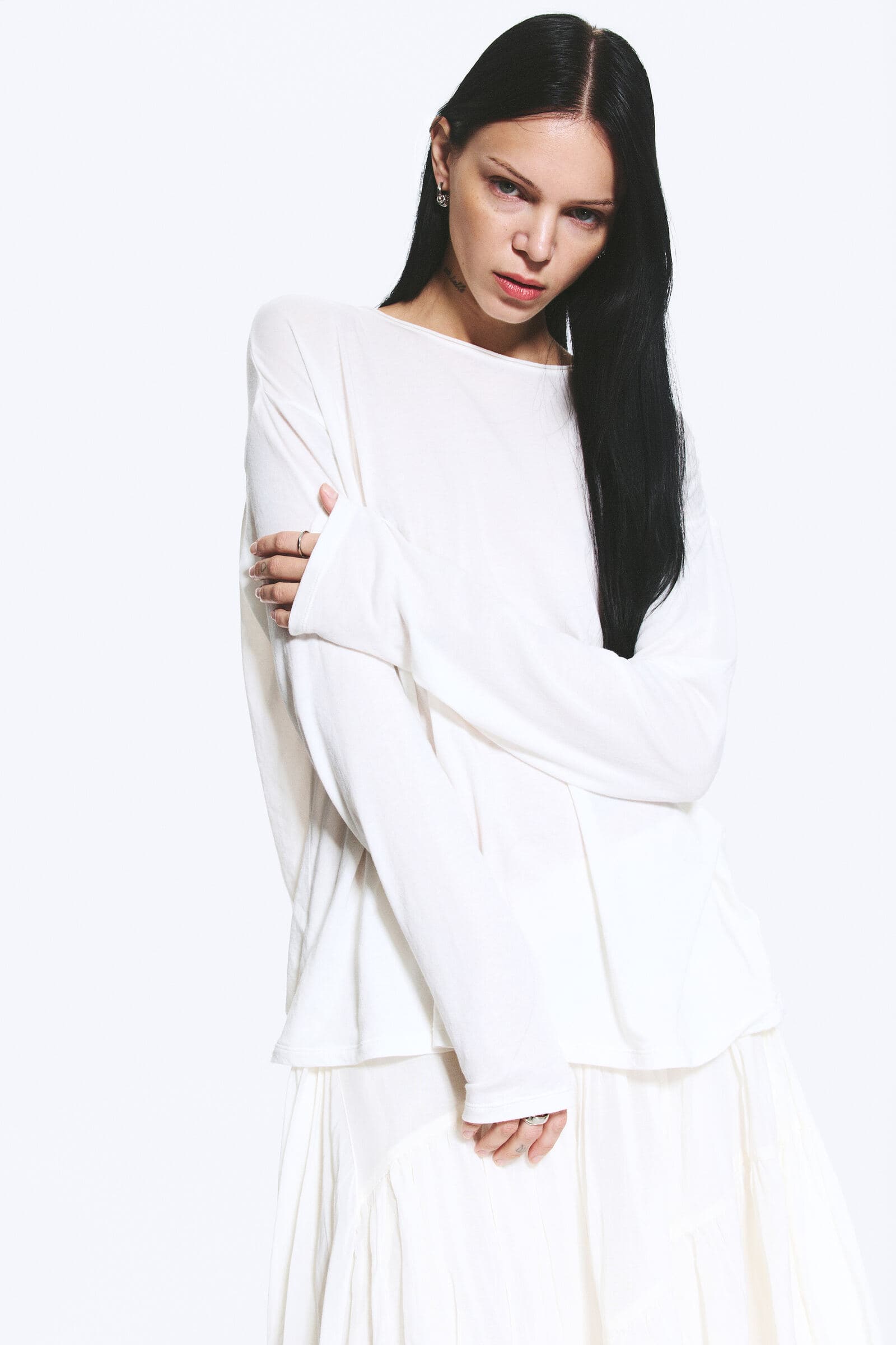 Loose Long-Sleeved T-Shirt