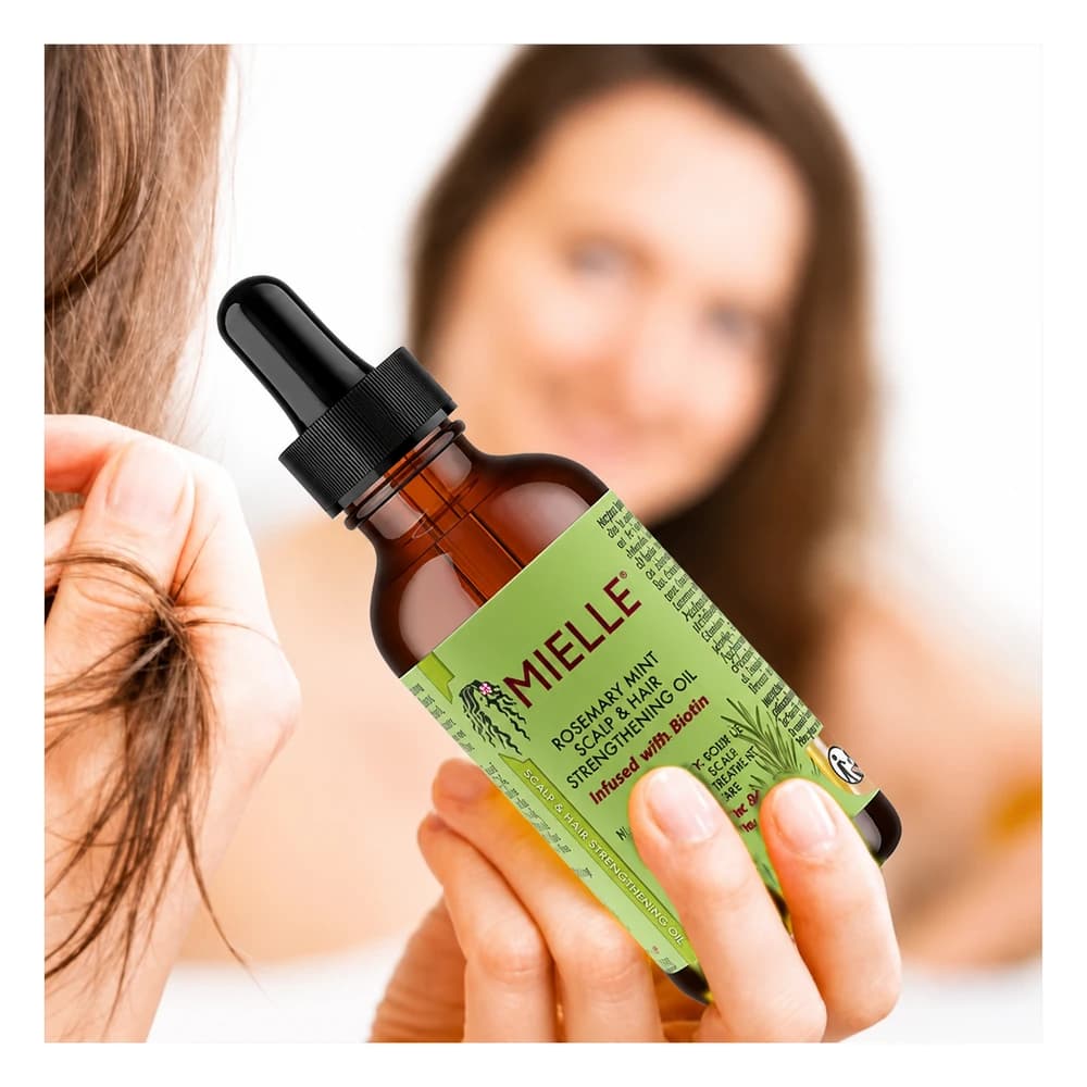 Mielle Rosemary Mint Scalp &amp; Hair Strengthening Oil view 2