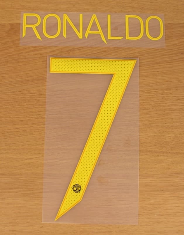 Manchester United Cup third print 2021/22 - Ronaldo 7-Adult