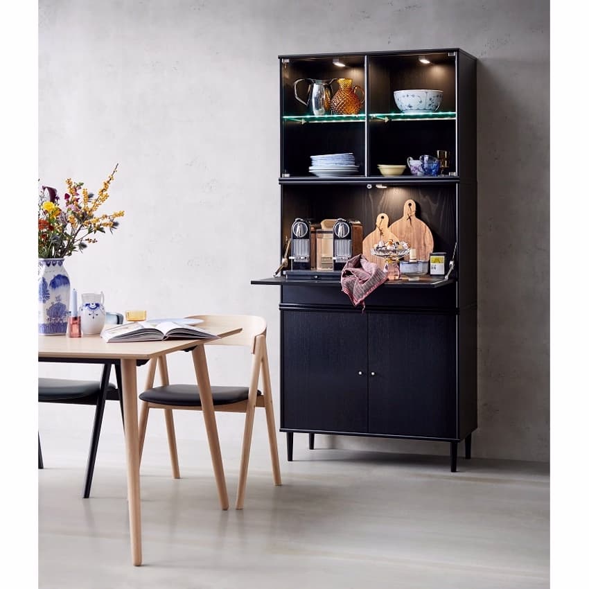 Mistral - Sortbejdset finér reol m. skabslåger m. LED lys 89 cm x 197 cm x 42 cm | Møbelsalg.dk