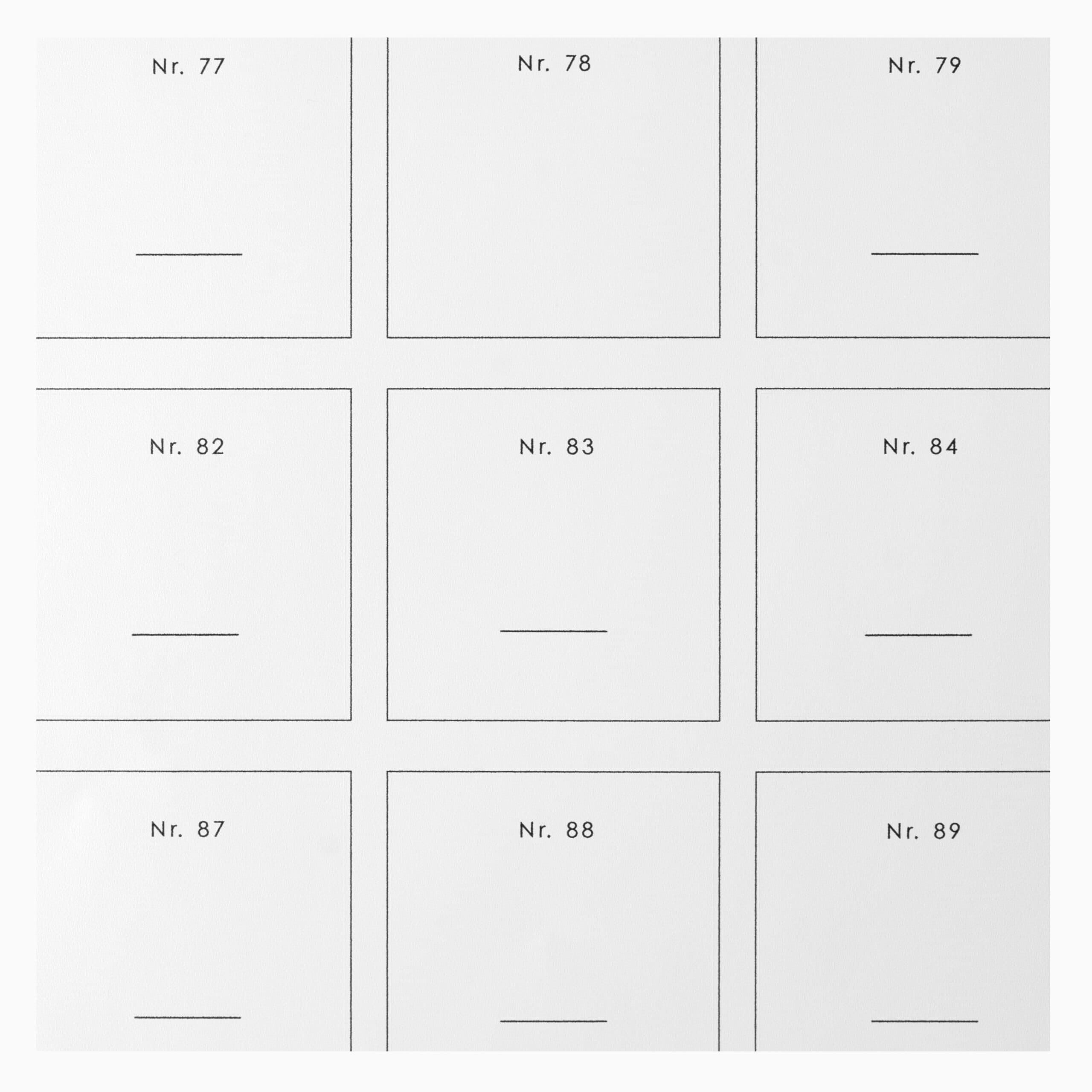 Blanke små labels til krydderiglas (20 stk.) Hvid Kvadratisk Selvklæbende folie 3,5cm x 0,1cm x 3,5cm Sans serif - Hvid - 3,5cm x 0,1cm x 3,5cm -