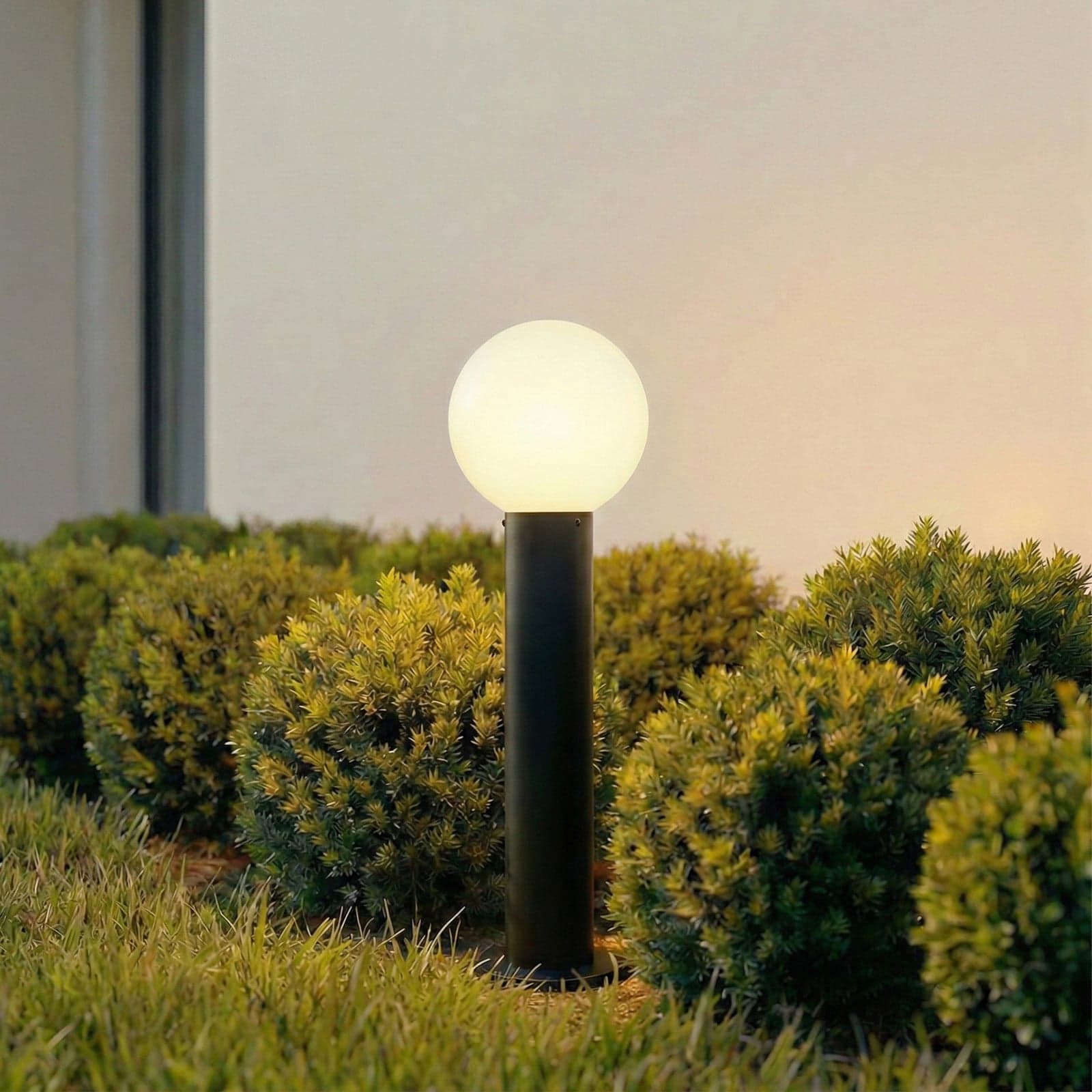 Dangan sokkellampe, højde 60 cm, glas, hvid, metal - Lindby - Terrasse - Moderne - Med én lyskilde