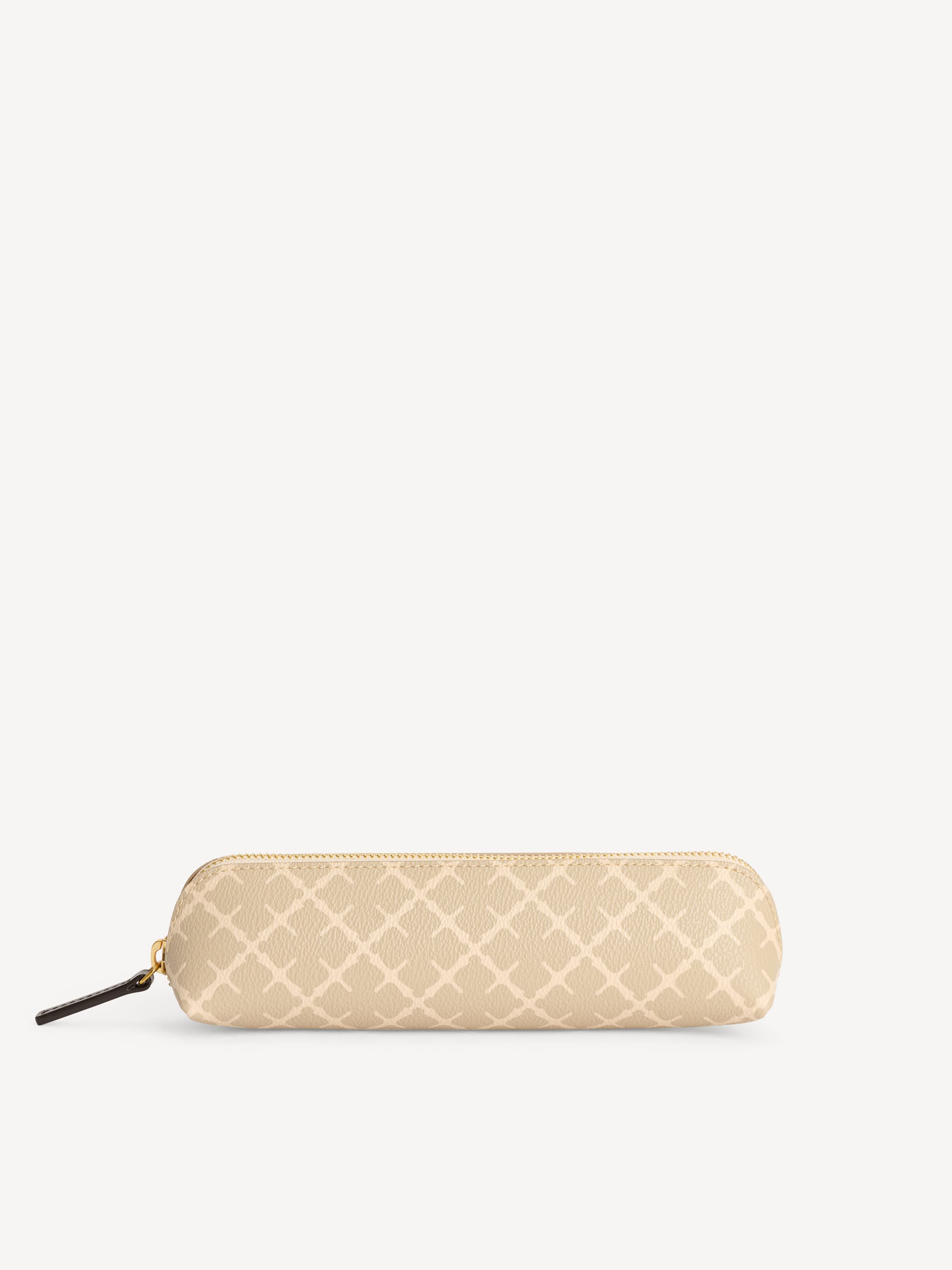 Ivy Pen penalhus