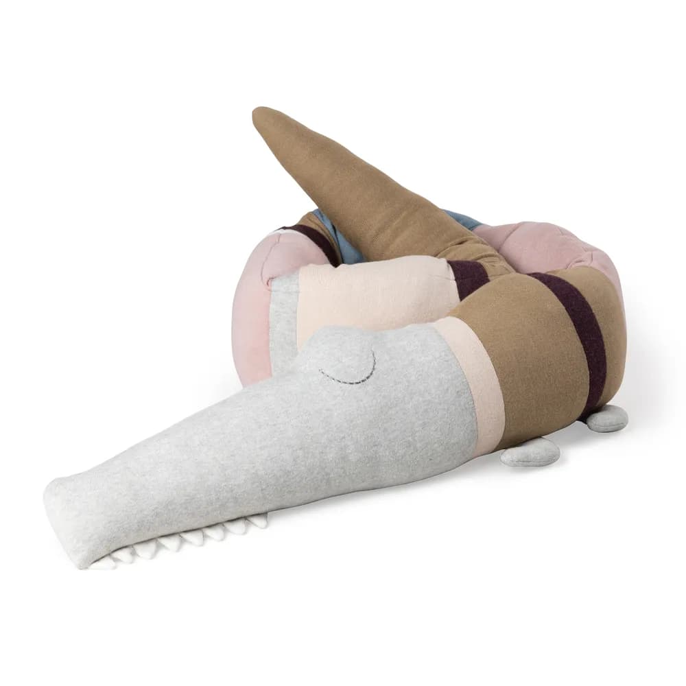 Sebra strikket pude Sleepy Croc, Powder Rose mix